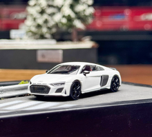 Load image into Gallery viewer, Masdi 1:64 White 2022 R8 V10 Coupe Racing Sports Model Diecast Metal Car New Collection
