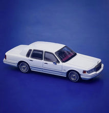 Load image into Gallery viewer, MK 1:64 White Lincoln Town Car Luxury Sedan Model Diecast Metal Car New Collection
