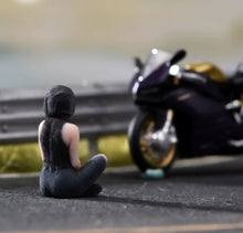 Load image into Gallery viewer, 1:64 Painted Figure Model Miniature Resin Diorama Sand Toy Racer Girl Sitting
