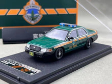 Load image into Gallery viewer, Rollin 1:64 Vermont Police VSP CV CROWN VICTORIA Model Diecast Metal Car New Collection
