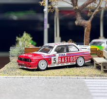 Load image into Gallery viewer, Moke 1:64 1992 Red M3 E30 MK1 #5 DTM Sports Model Diecast Metal Car New Collection
