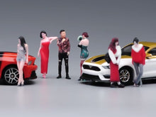 Load image into Gallery viewer, 1:64 Painted Figure Model Miniature Resin Diorama Toy Beauty Lady Cool Man Sand
