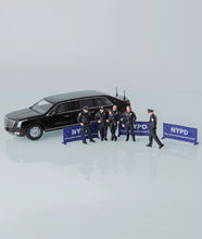 Load image into Gallery viewer, 1:64 Painted Figure Model Miniature Resin Diorama Toy Sand Policeman Police Set
