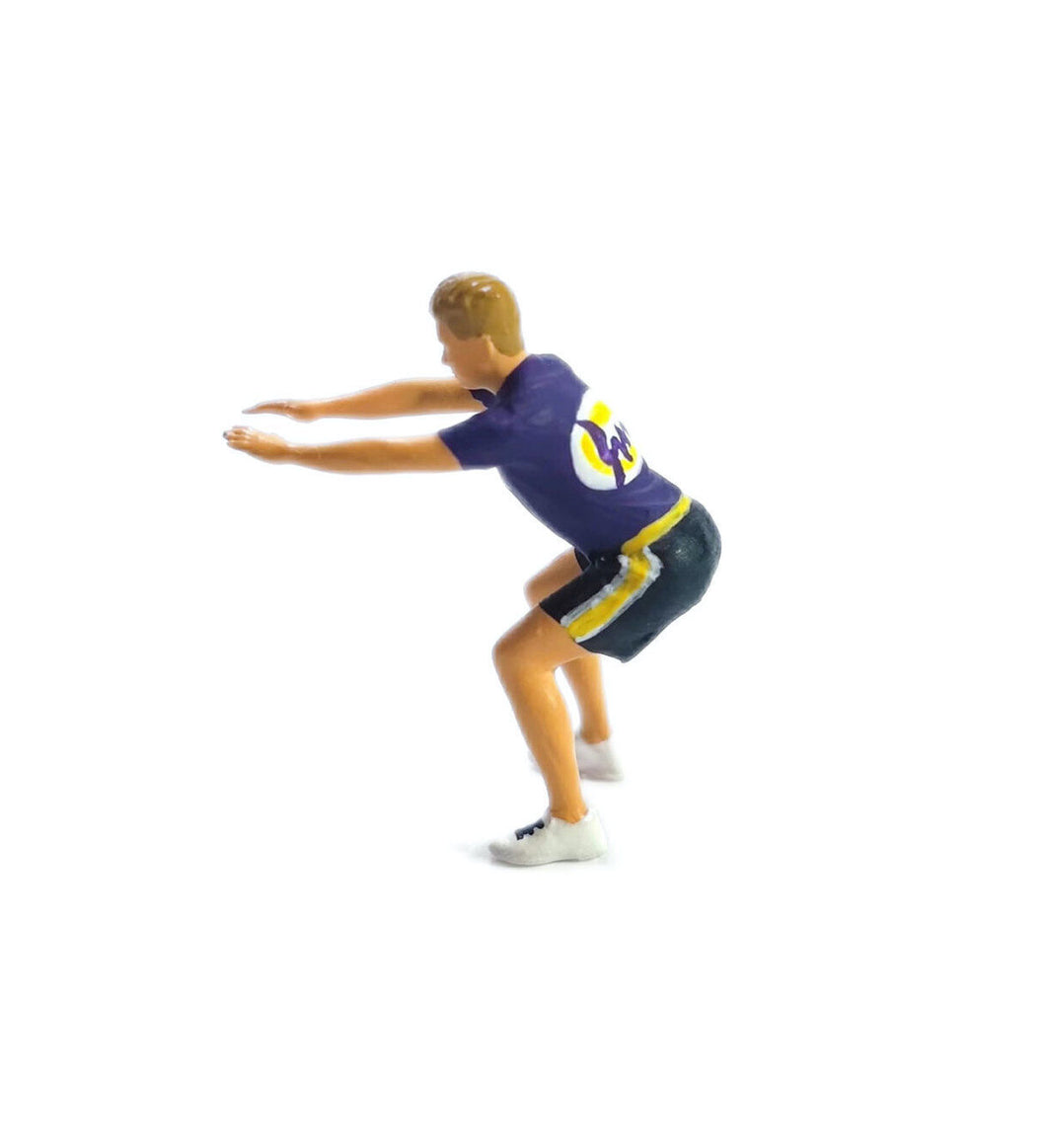 1:64 Painted Figure Mini Model Miniature Resin Diorama Deep Squat Man Gym Sport