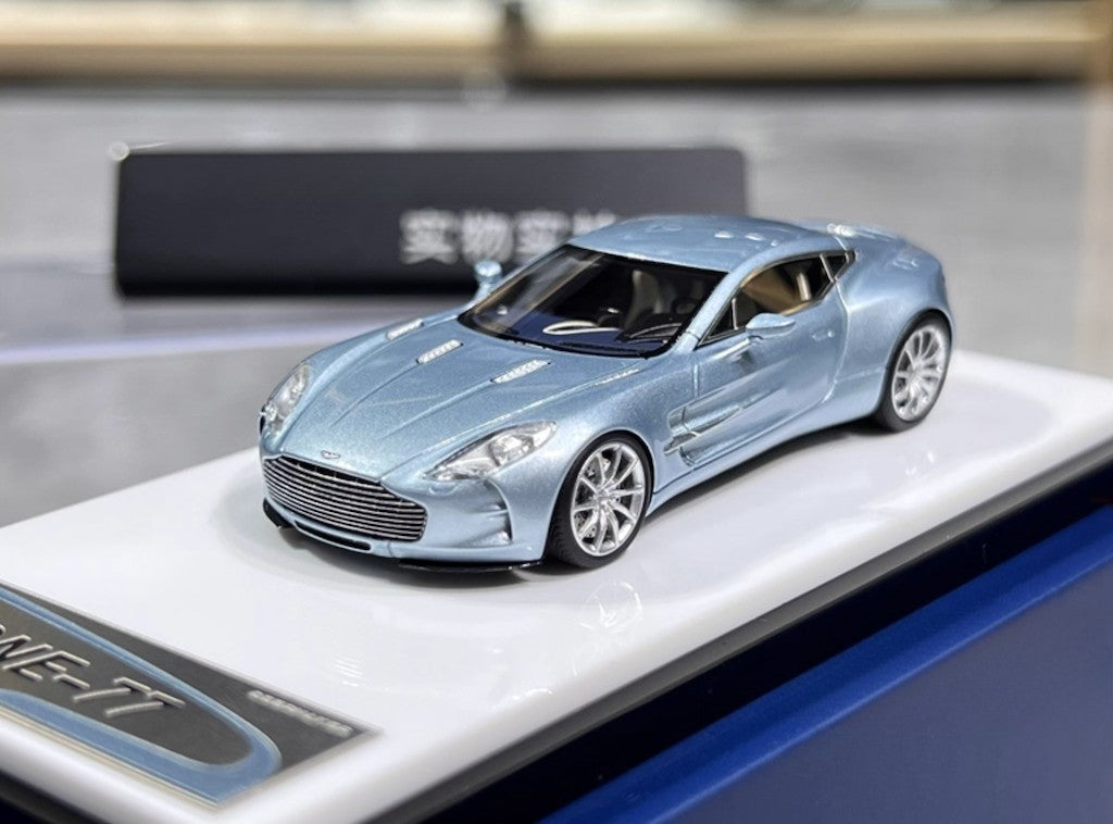 Deepmaker 1:64 Ice Blue One 77 Coupe Sports Model Diecast Resin Car New Collection