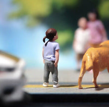 Load image into Gallery viewer, 1:64 Painted Unpainted Figure Model Miniature Resin Diorama Sand Little Girl Kid
