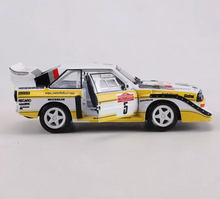 Load image into Gallery viewer, Bburago 1:24 1985 Quattro S1 E2 #5 Racing Open Model Diecast Metal Car New Collection
