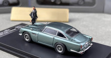 Load image into Gallery viewer, DCM 1:64 Green 1964 DB5 Classic Coupe Figure Model Diecast Metal Car New
