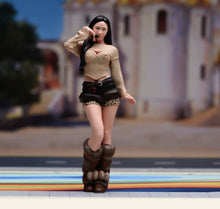 Load image into Gallery viewer, 1:24 Painted Figure Model Miniature Resin Diorama Pretty Lady Long Hair Sexy
