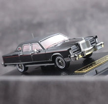 Load image into Gallery viewer, Sunstar 1:64 Black 1979 Lincoln Continental Town Model Diecast Metal Car New Collection
