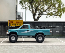 Load image into Gallery viewer, Masdi 1:64 Blue 1995 Hilux RN80 Cab Pickup Truck Model Diecast Metal Car New Collection
