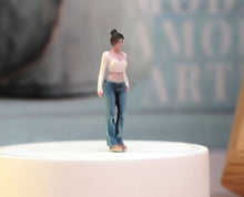 Load image into Gallery viewer, 1:64 Painted Figure Model Miniature Resin Diorama Sand White Top Denim Girl Cute
