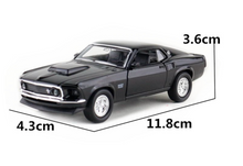Load image into Gallery viewer, WELLY 1:36 1969 Mustang Boss 429 Muscle Sports Model Diecast Toy Metal Car BN
