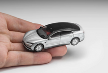 Load image into Gallery viewer, Xcartoys 1:64 Silver Yangwang U7 EV Sedan Sports Model Diecast Metal Car New Collection

