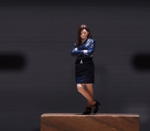 Load image into Gallery viewer, 1:64 Painted Figure Model Miniature Resin Diorama Business Man Woman Suit Set
