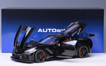 Load image into Gallery viewer, AUTOart 1:18 Black CORVETTE C7 ZR1 Racing Sports Model Diecast Metal Car
