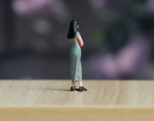 Load image into Gallery viewer, 1:64 Painted Figure Model Miniature Resin Diorama Toy Sand Green Qipao Lady Girl
