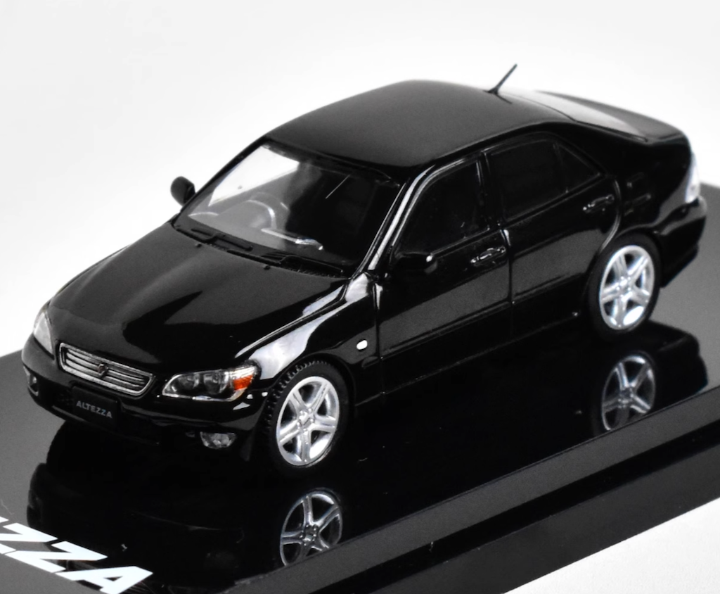 Hobby Japan 1:64 Black Altezza RS200 Sedan Sports Model Diecast Metal Car New Collection