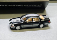 Load image into Gallery viewer, JKM 1:64 Black LS400 UCF10 Classic Sedan Sports Model Diecast Metal Car New Collection
