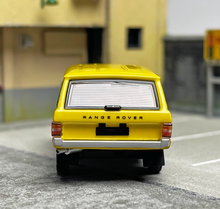 Load image into Gallery viewer, INNO 1:64 1973 Range Rover Classic SUV Off Road Model Diecast Metal Car
