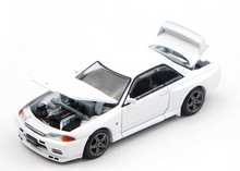 Load image into Gallery viewer, Poprace 1:64 White JDM Skyline GTR R32 Sports Model Diecast Metal Car BN
