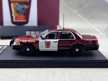 Load image into Gallery viewer, Rollin 1:64 Minnesota MNPD Police CV CROWN VICTORIA Model Diecast Metal Car
