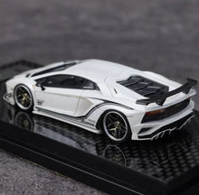 Load image into Gallery viewer, RW 1:64 White LP740S Aventador S Hard Top Sports Model Diecast Resin Car New Collection
