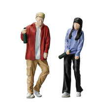 Load image into Gallery viewer, 1:64 Painted Figure Mini Model Miniature Resin Diorama Drinking Couple Man Lady New Scene
