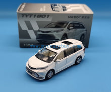 Load image into Gallery viewer, Masdi 1:64 White Sienna MPV Mini Van Sports Model Diecast Metal Car New Collection
