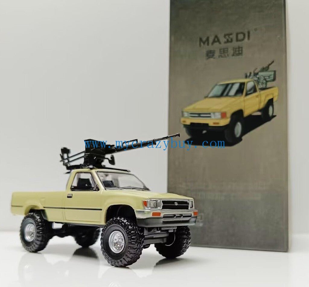 Masdi 1:64 Yellow 1995 Hilux RN80 Cab Pickup Truck Model Diecast Metal Car New Collection