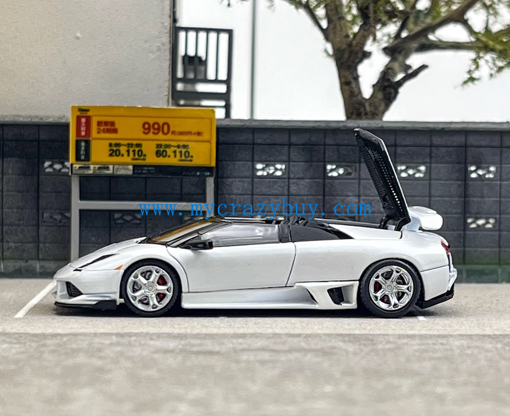 PK 1:64 White Murcielago LP640 Roadster Sports Model Diecast Metal Car New Collection