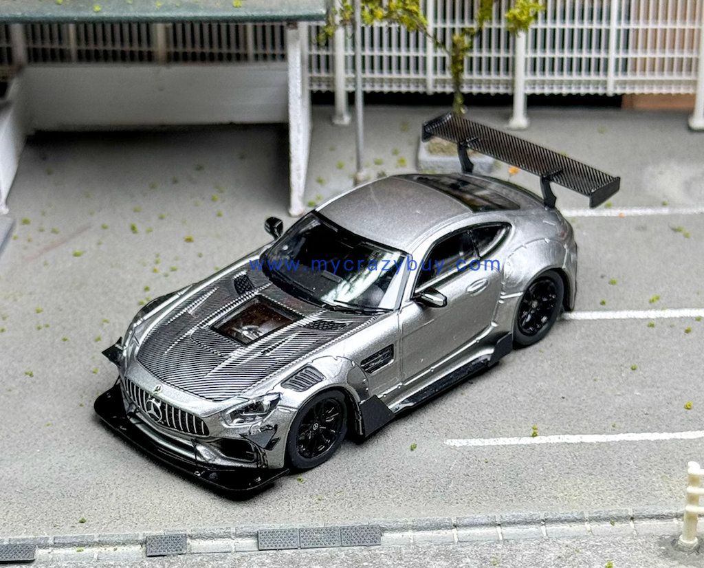 RM 1:64 Silver AMG GTS Widebody Racing Sports Model Diecast Metal Car New Collection