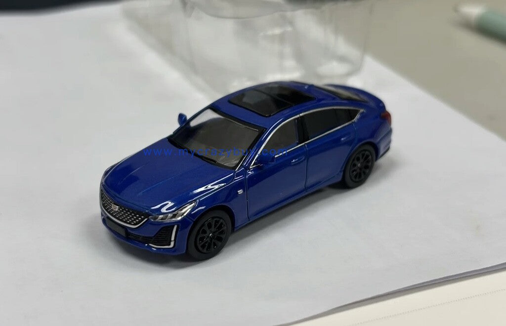 Masdi 1:64 Blue CT5 Sedan Sports Model Diecast Metal Car New Collection