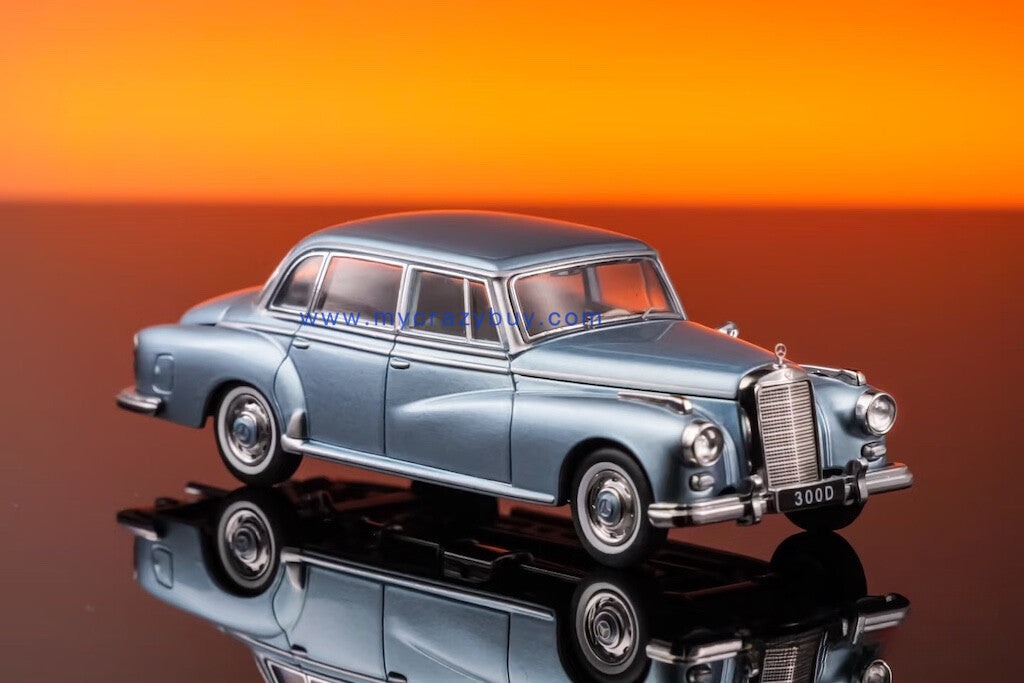 GFCC 1:64 Ice Blue 1959 300D Classic Vintage Sport Model Diecast Metal Car New Collection