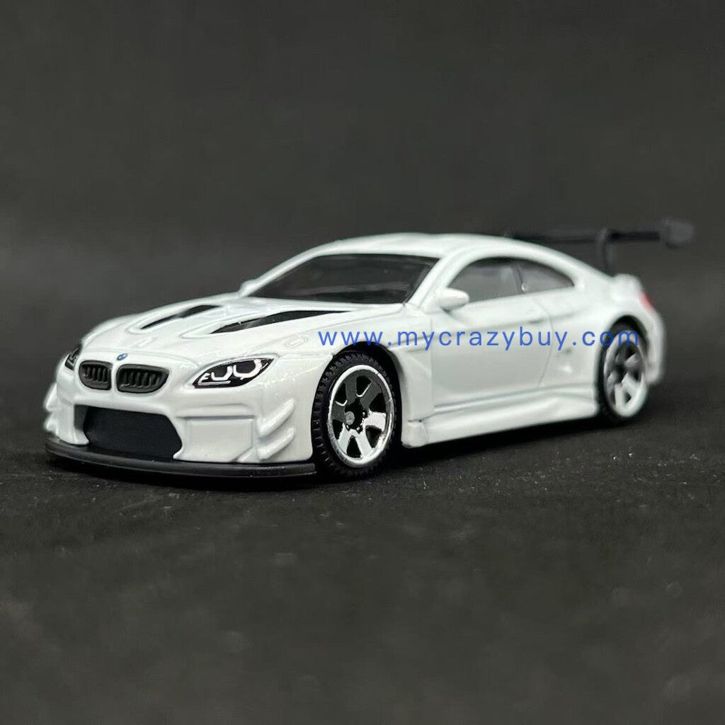 CCA 1:64 White M6 GT3 Racing Sports Model Toy Diecast Metal Car New Collection