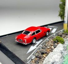Load image into Gallery viewer, Minigt 1:64 Red Martin DB5 Classic Sports Model Diecast Metal Car Box New Collection
