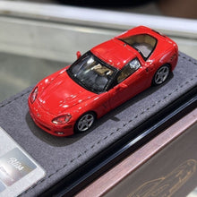 Load image into Gallery viewer, Bliss 1:64 APA Red C6 Hard Top Muscle Sports Model Diecast Metal Car New Collection
