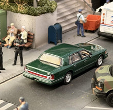 Load image into Gallery viewer, MK 1:64 Green 1992 Town Car Cartier Sedan Model Diecast Metal Car Box New Collection
