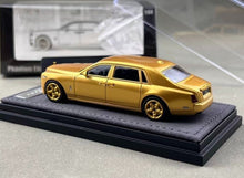 Load image into Gallery viewer, Banana 1:64 APA Gold Phantom VIII Centenary Luxury Model Diecast Metal Car New Collection

