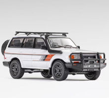 Load image into Gallery viewer, Masdi 1:64 White Land Cruiser LC80 Modified Sports Model Diecast Metal Car New Collection
