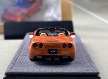 Load image into Gallery viewer, Bliss 1:64 Orange C6 Convertible Coupe Sports Model Diecast Metal Car Box New Collection
