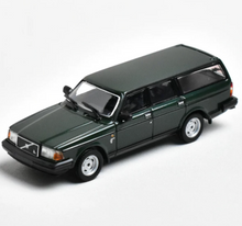 Load image into Gallery viewer, IM 1:87 Green Volvo 240 GL Break Wagon Sports Model Diecast Resin Car New Collection
