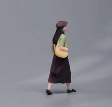 Load image into Gallery viewer, 1:64 Painted Figure Model Miniature Resin Diorama Walking Lady Woman Elegant
