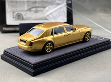 Load image into Gallery viewer, Banana 1:64 APA Gold Phantom VIII Centenary Luxury Model Diecast Metal Car New Collection
