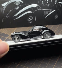 Load image into Gallery viewer, GFCC 1:64 APA 1938 57SC Atlantic RL Classic Model Diecast Metal Car Box New Collection
