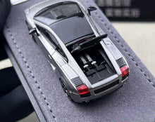 Load image into Gallery viewer, Nameless 1:64 Gray Gallardo SE Sports Model Diecast Metal Car New Collection
