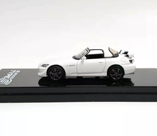 Load image into Gallery viewer, HJ64 1:64 JDM White S2000 Type S Sports Model Diecast Metal Car Box New Collection

