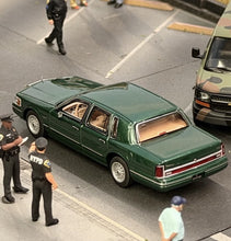 Load image into Gallery viewer, MK 1:64 Green 1992 Town Car Cartier Sedan Model Diecast Metal Car Box New Collection
