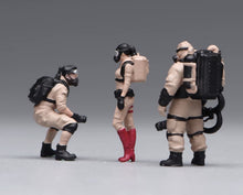 Load image into Gallery viewer, 1:64 Painted Figure Model Miniature Resin Diorama Investigator Detective Set
