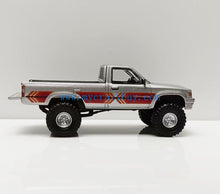 Load image into Gallery viewer, Masdi 1:64 Gray 1995 Hilux RN80 Cab Pickup Truck Model Diecast Metal Car New Collection
